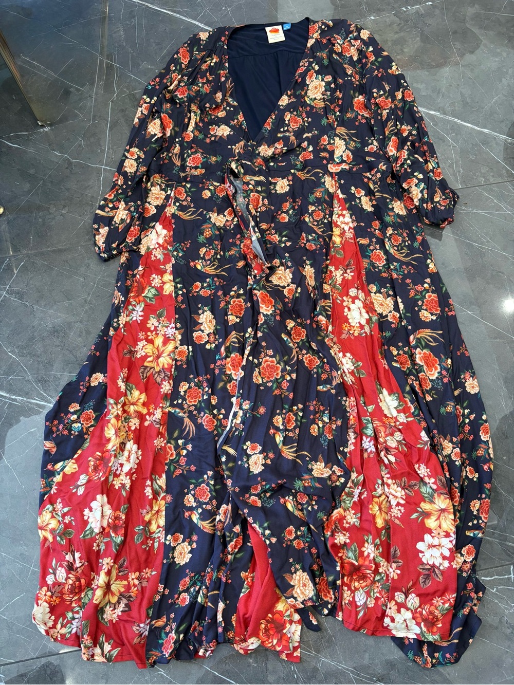 Farm Rio Anthropologie Women’s Gracia Wrap Maxi Dress Floral Size 3X - Picture 2 of 6